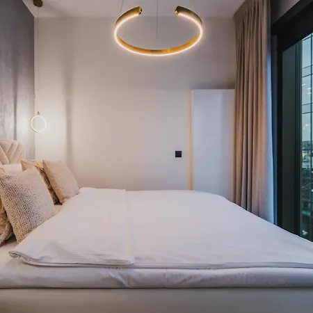 Apartament Towarowa Towers Collection Warszawa